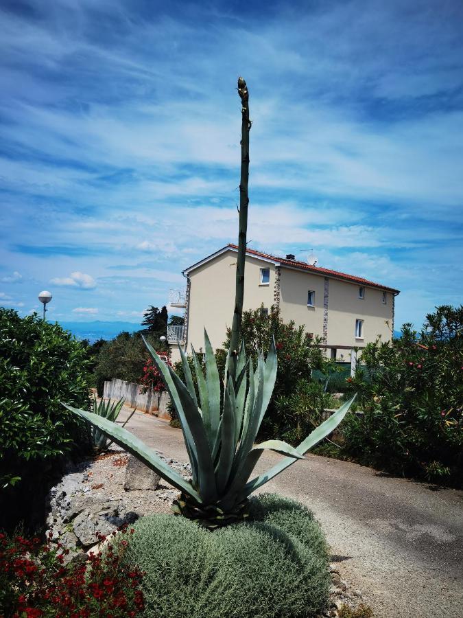 Guesthouse Olei Malinska Εξωτερικό φωτογραφία