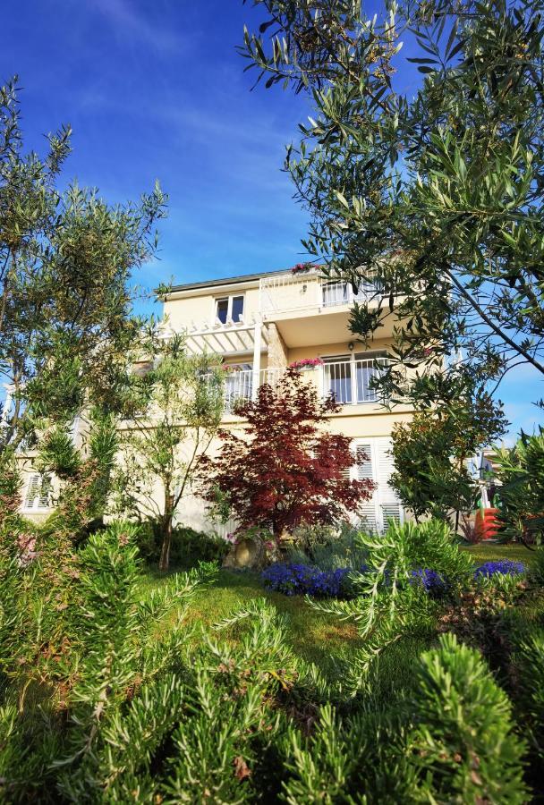 Guesthouse Olei Malinska Εξωτερικό φωτογραφία